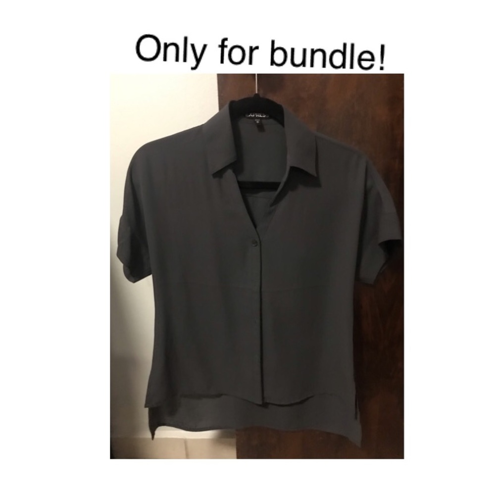 🔓🟢 4 FOR $20 Express Portofino Button Down Top (Gray)